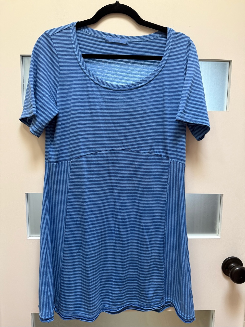 cut loose Blue Striped Scoop Neck Tunic in tencel- cotton fabric